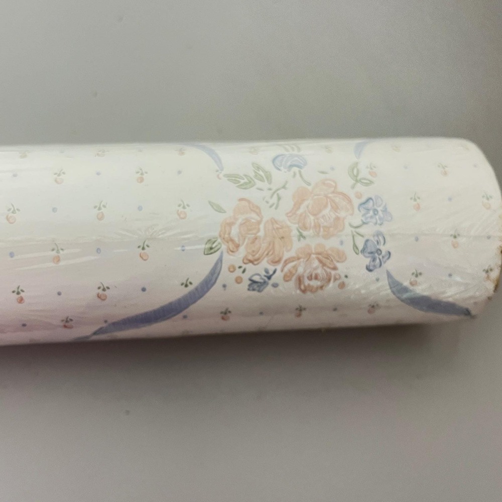 C&A Wallcoverings Vintage Wallpaper Roll OS Cream Floral GL 6111 1988 Ribbon